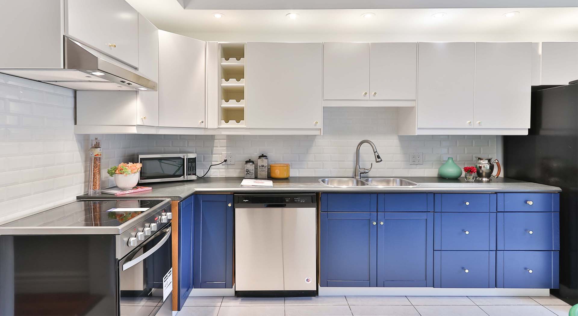 the ultimate guide to choosing the perfect kitchen cabinets